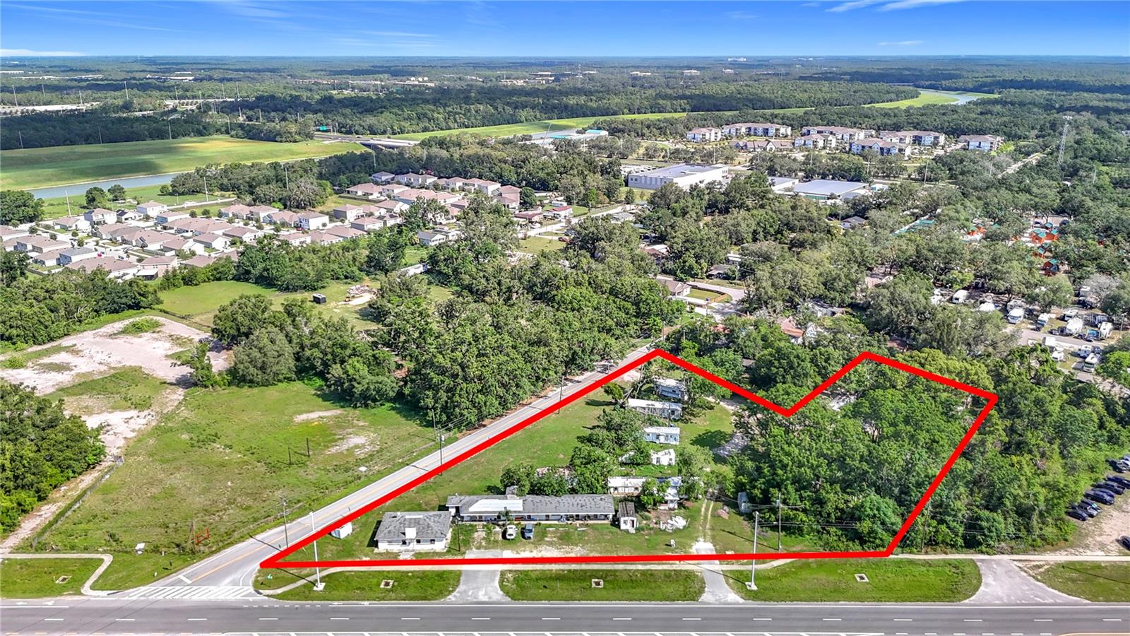 Listing photo id 0 for 11302 301 Highway