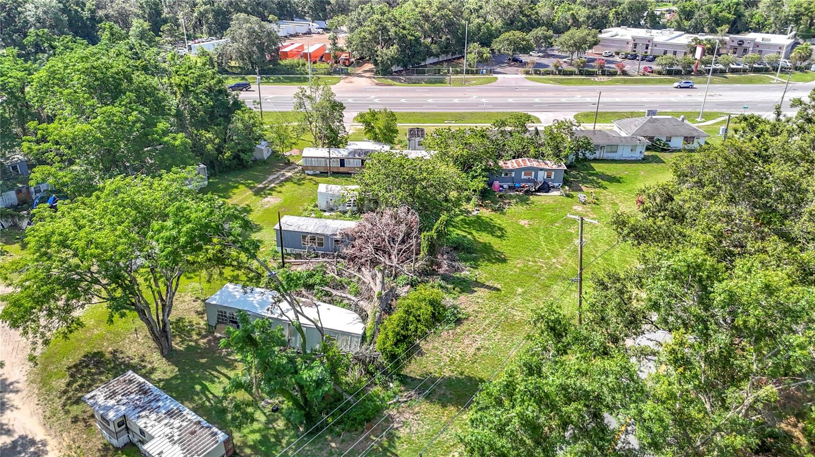Listing photo id 22 for 11302 301 Highway