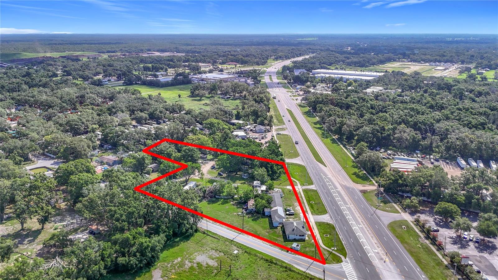 Listing photo id 1 for 11302 301 Highway