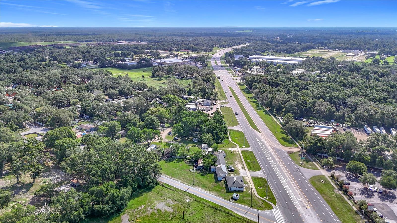 Listing photo id 33 for 11302 301 Highway