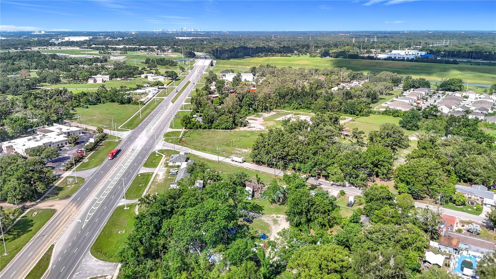 Listing photo id 35 for 11302 301 Highway