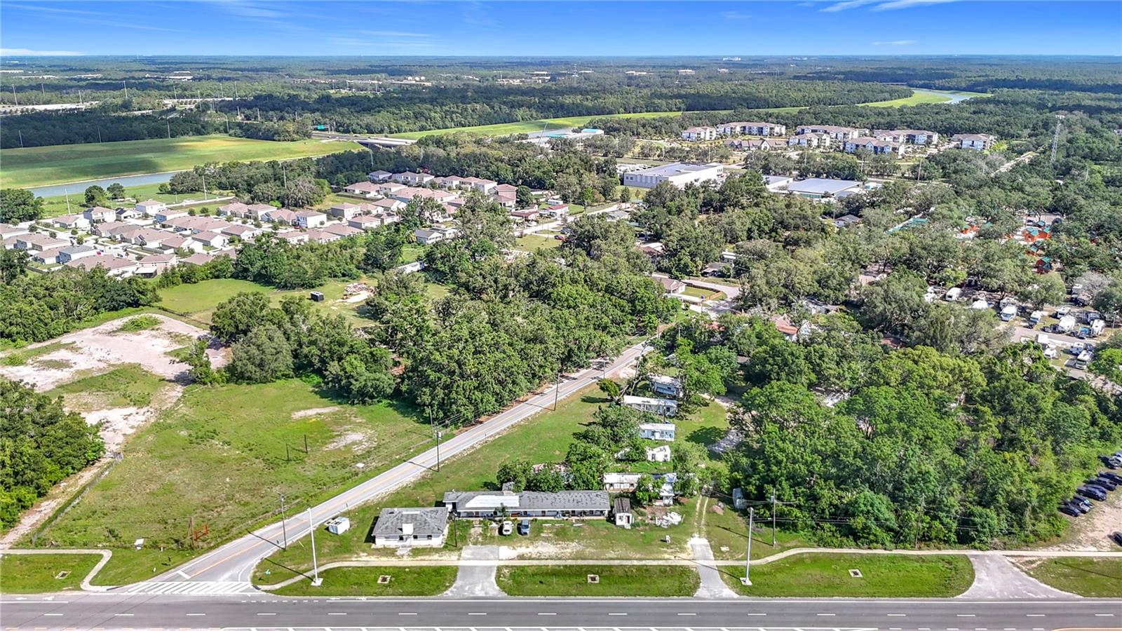 Listing photo id 3 for 11302 301 Highway