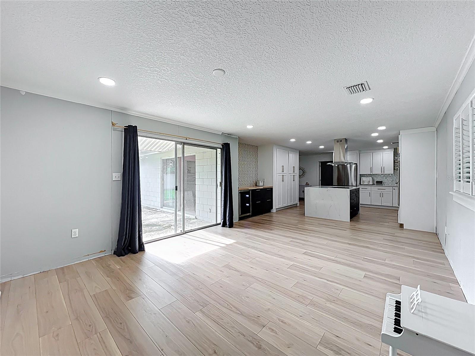 Image 29 of 68 For 4611 Cranston Place