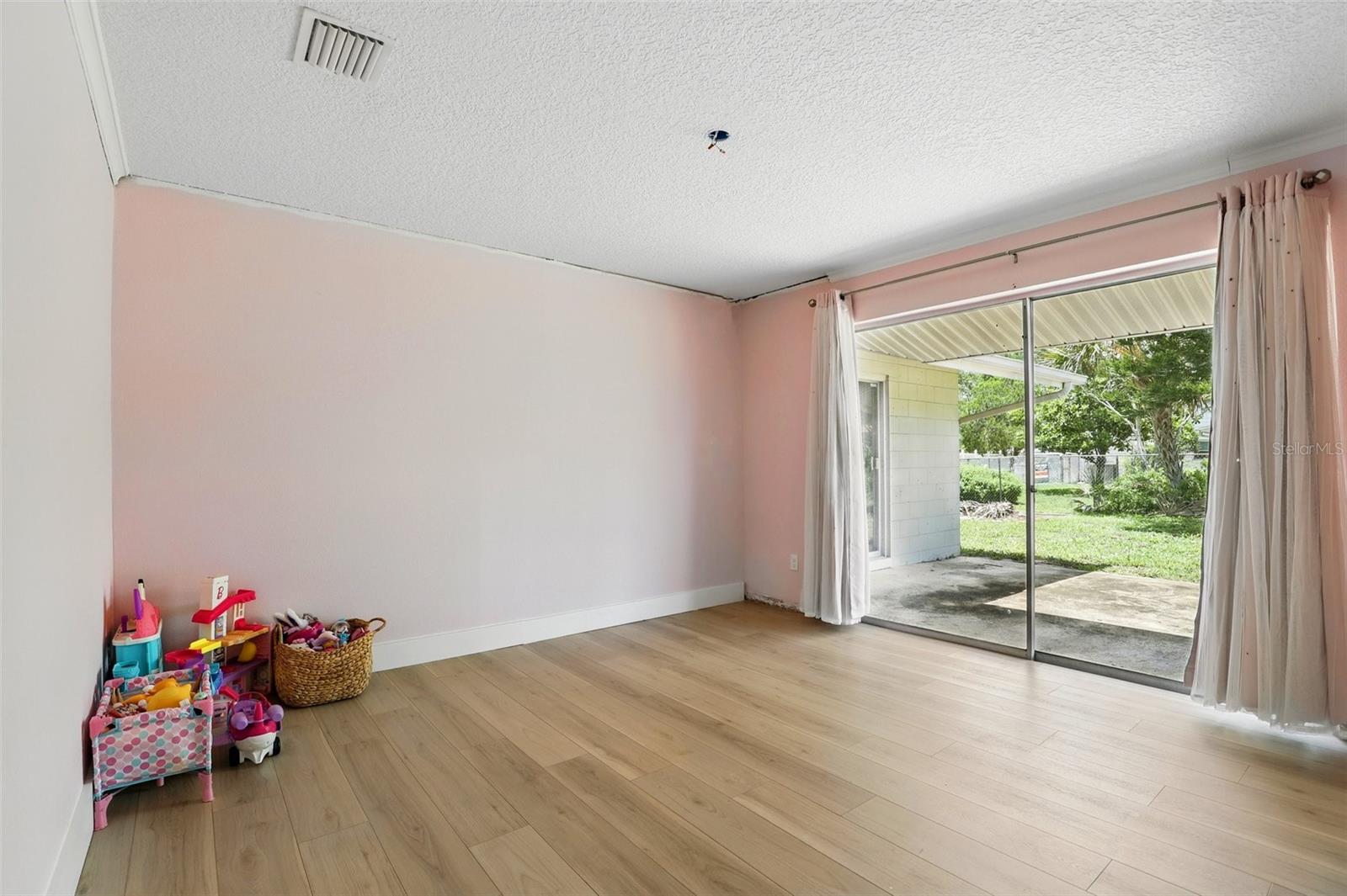 Image 46 of 68 For 4611 Cranston Place