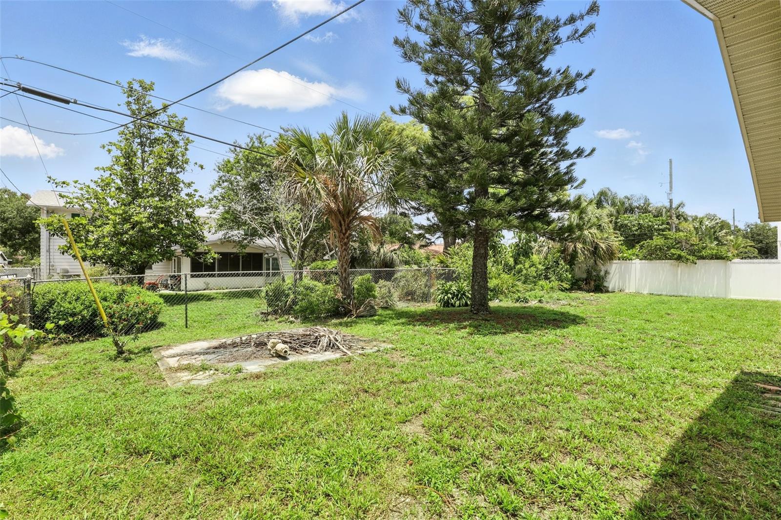 Image 61 of 68 For 4611 Cranston Place