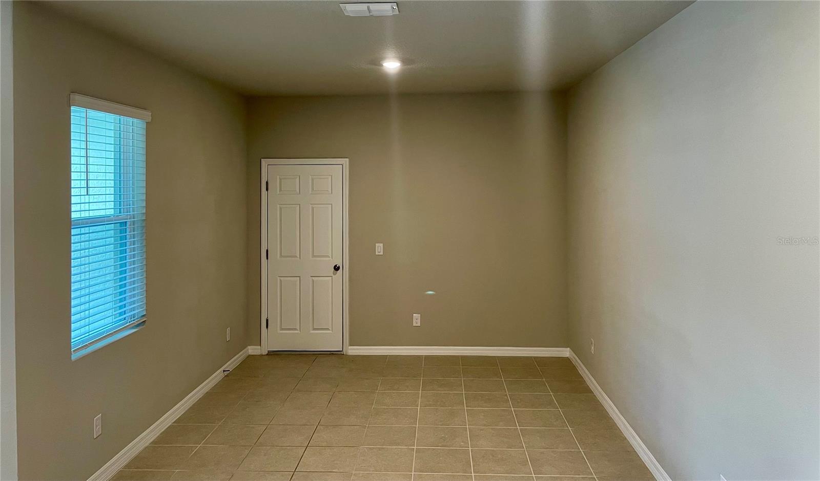 Image 9 of 21 For 926 Legacy Winds Way