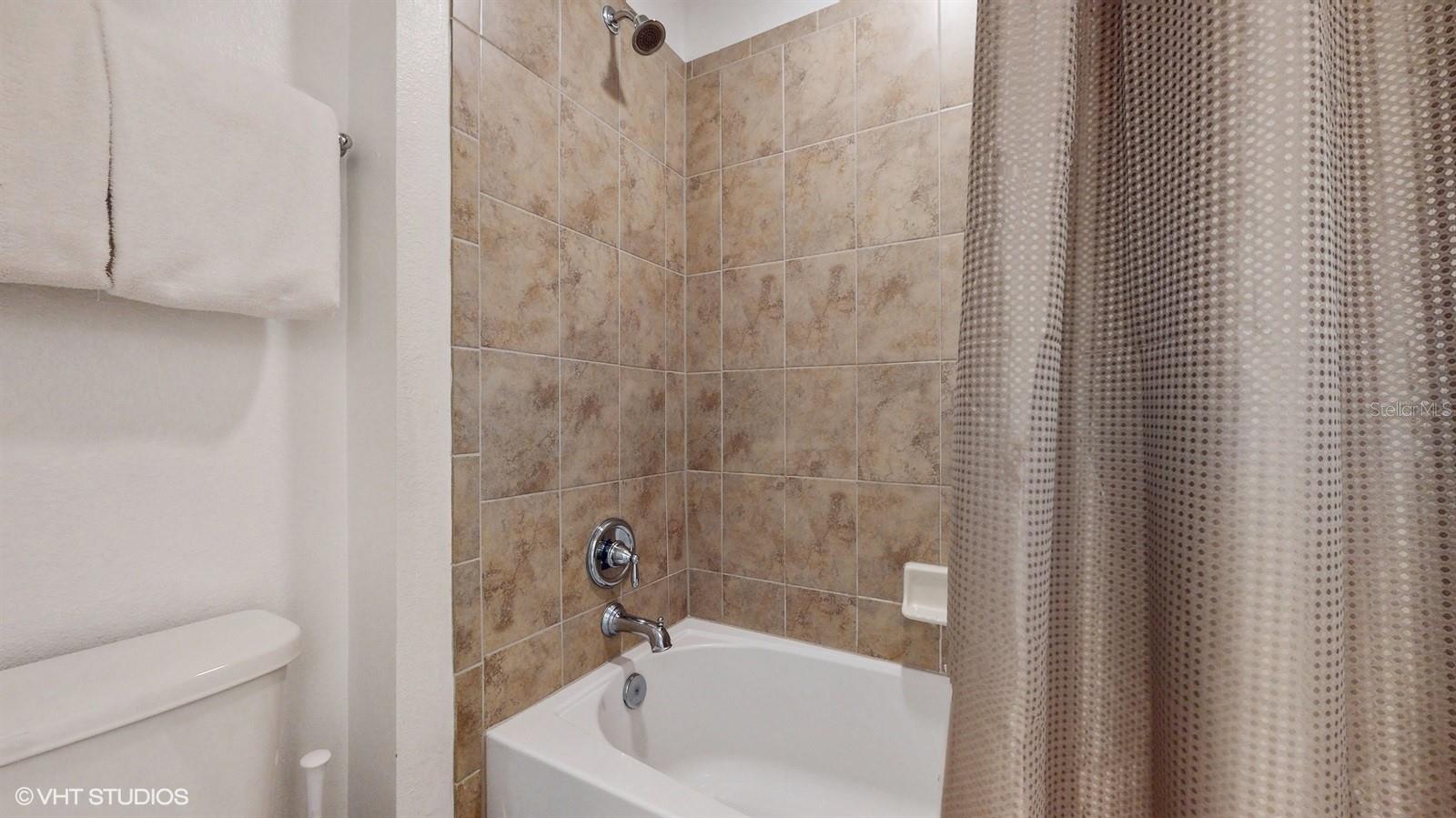 Image 31 of 44 For 8806 Geneve Court