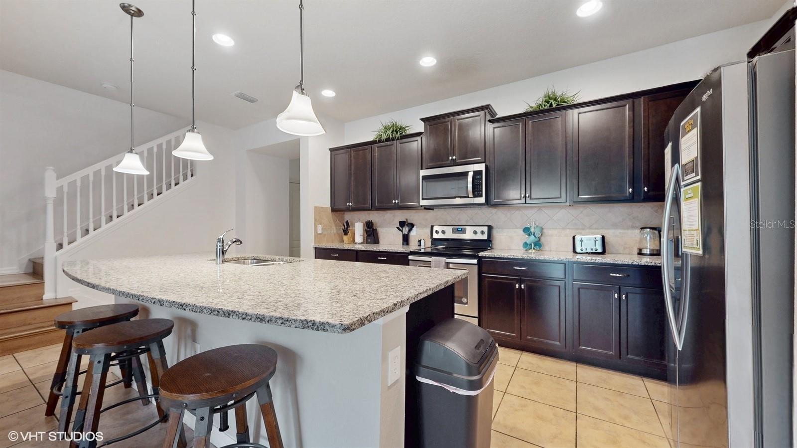 Image 4 of 44 For 8806 Geneve Court