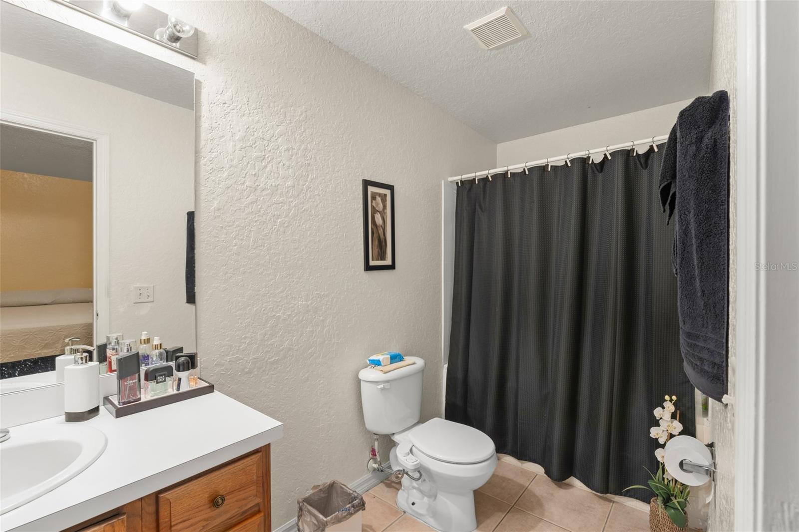 Image 16 of 32 For 470 Cardinal Court