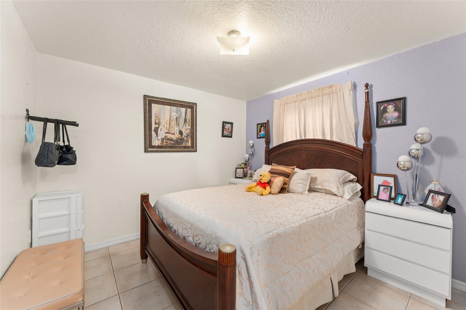 Image 23 of 32 For 470 Cardinal Court