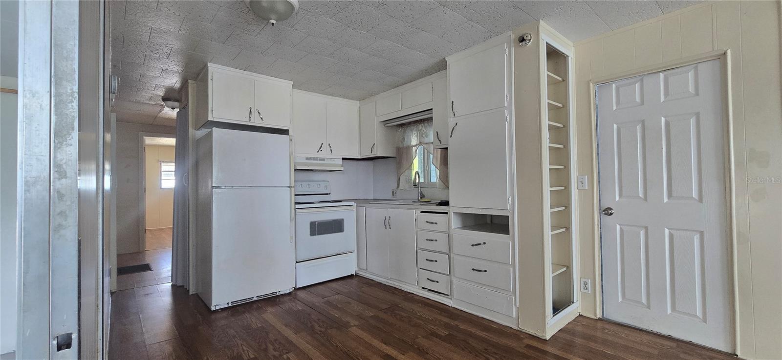 Image 9 of 27 For 5414 Taylor Avenue