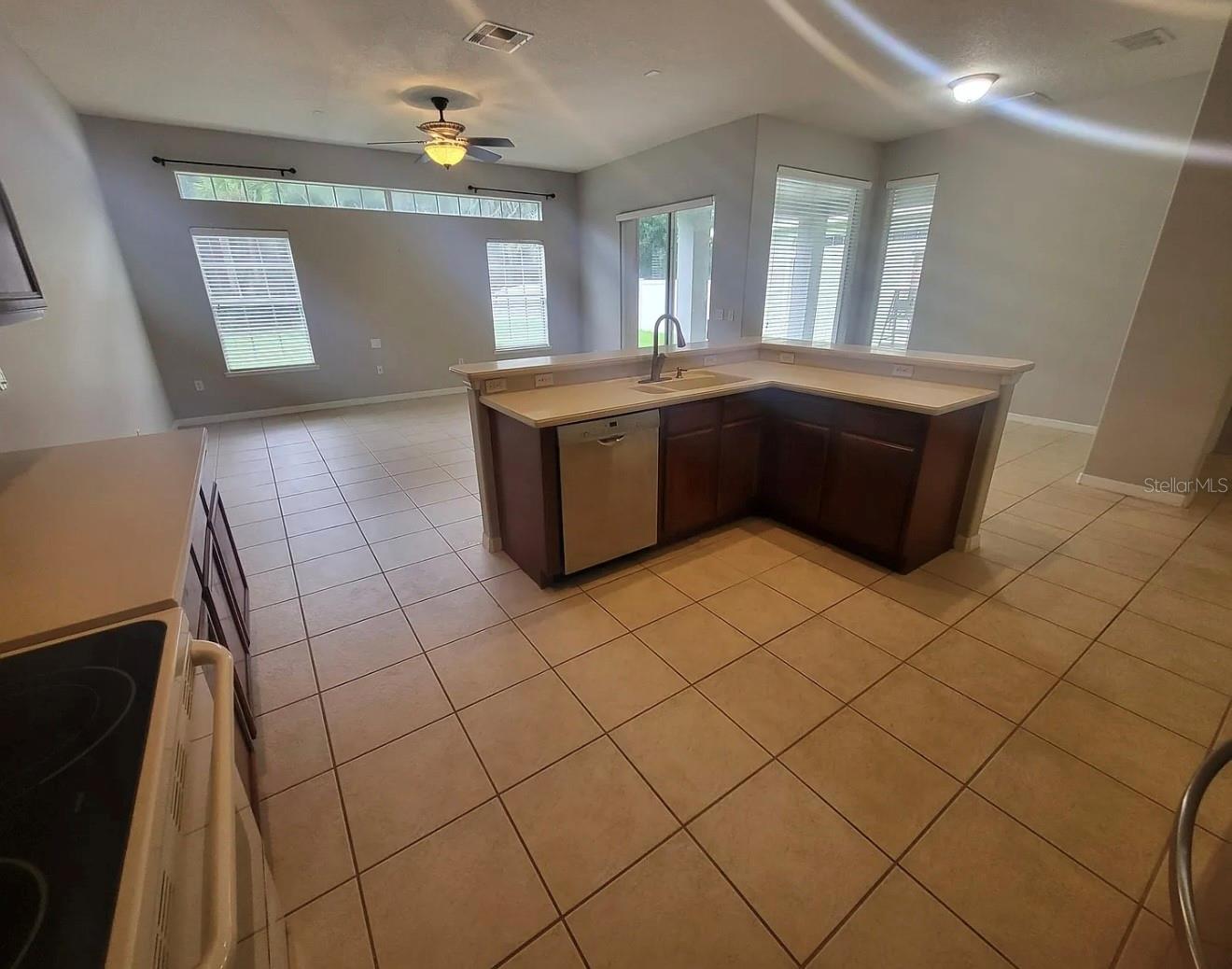 Image 16 of 26 For 4823 Cains Wren Trail