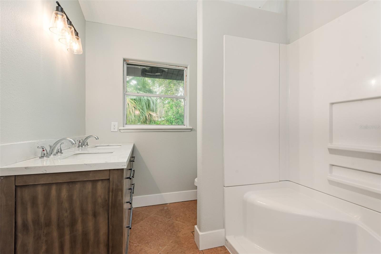 Image 12 of 17 For 4085 Cypress Bend