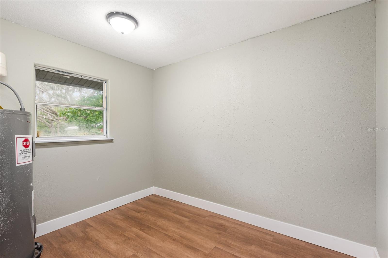 Image 14 of 17 For 4085 Cypress Bend