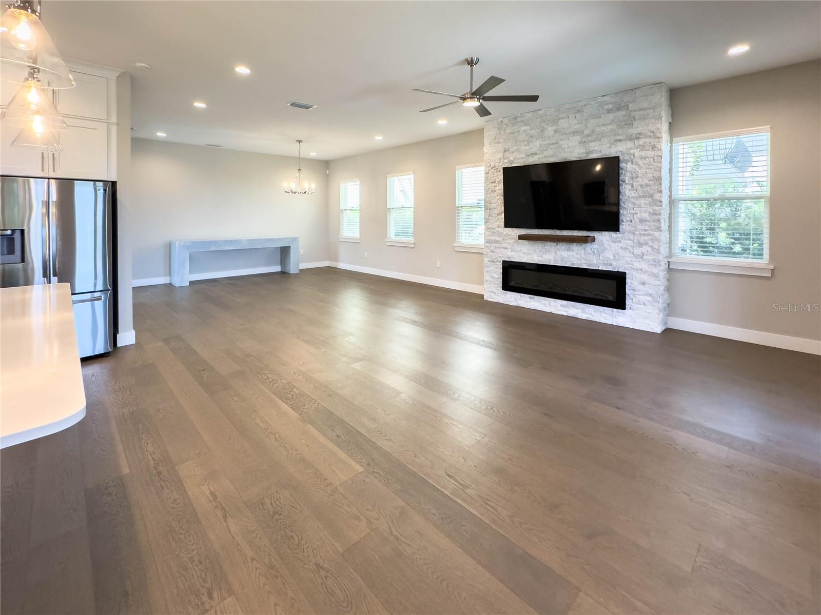 Image 11 of 53 For 16210 Ravenna Court