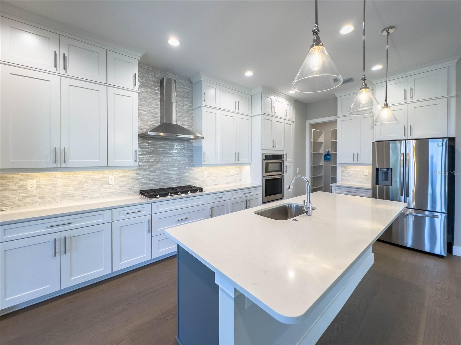 Image 14 of 53 For 16210 Ravenna Court