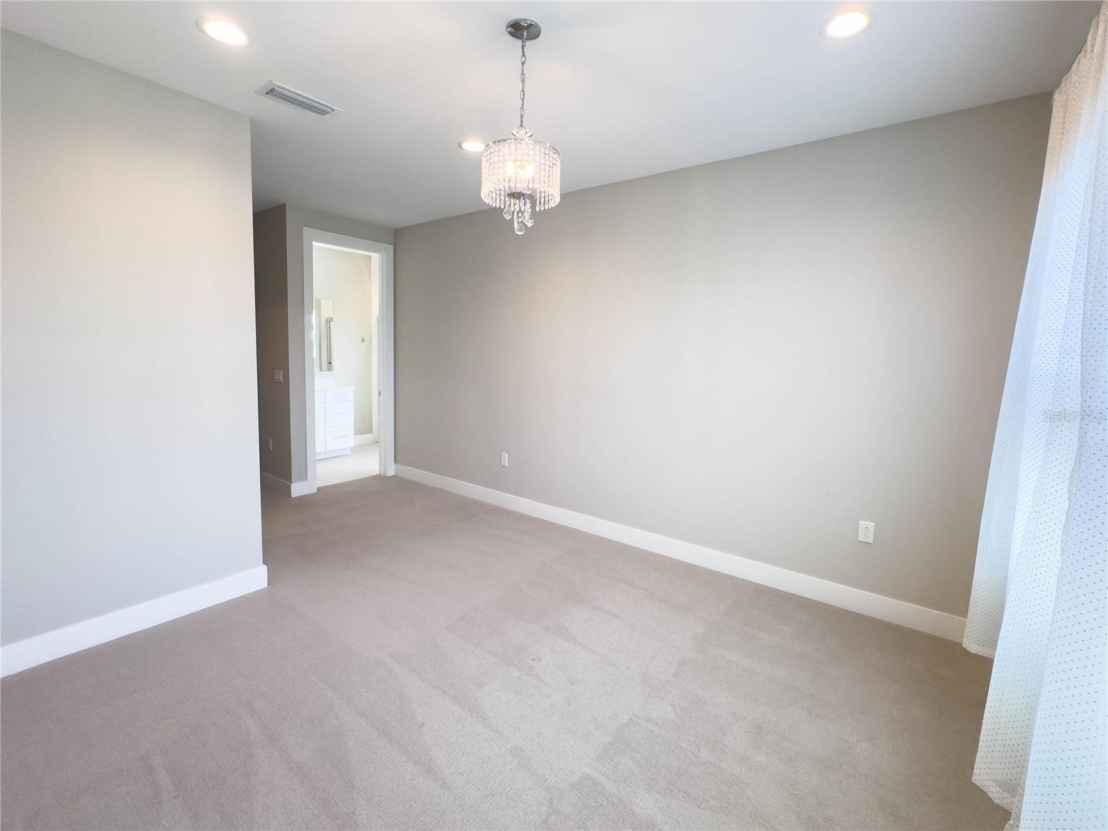 Image 39 of 53 For 16210 Ravenna Court