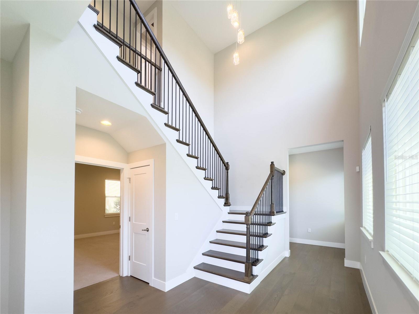 Image 8 of 53 For 16210 Ravenna Court