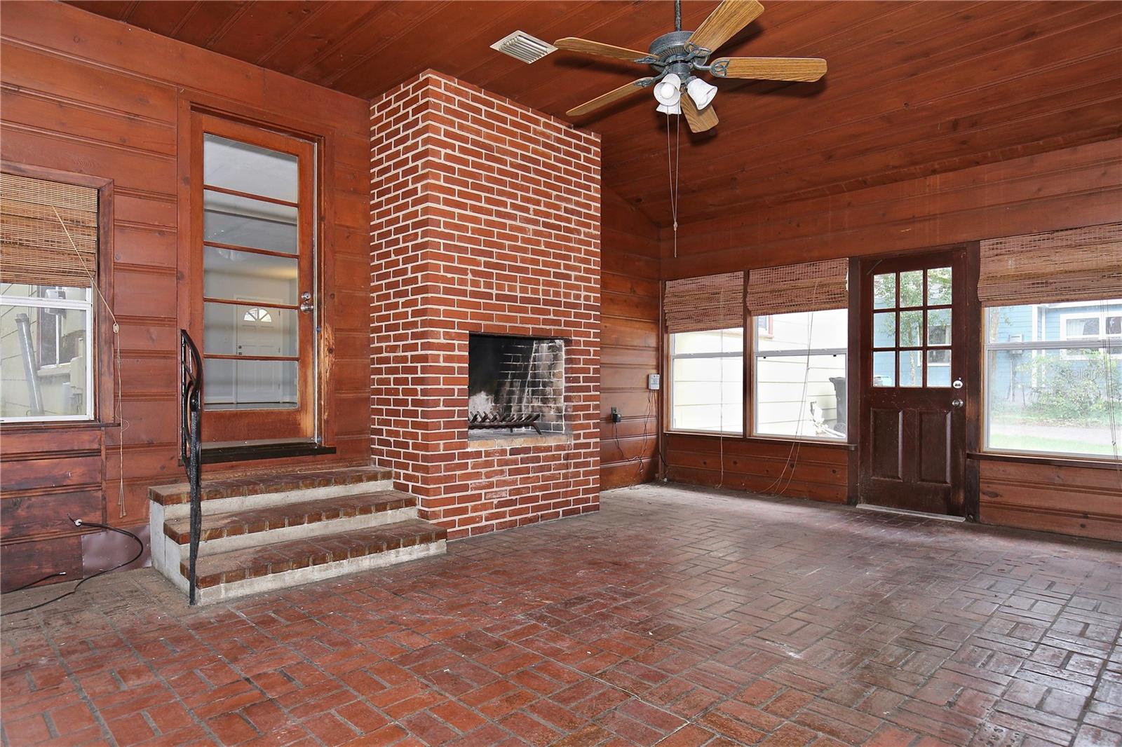 Image 15 of 17 For 1808 Delaney Avenue