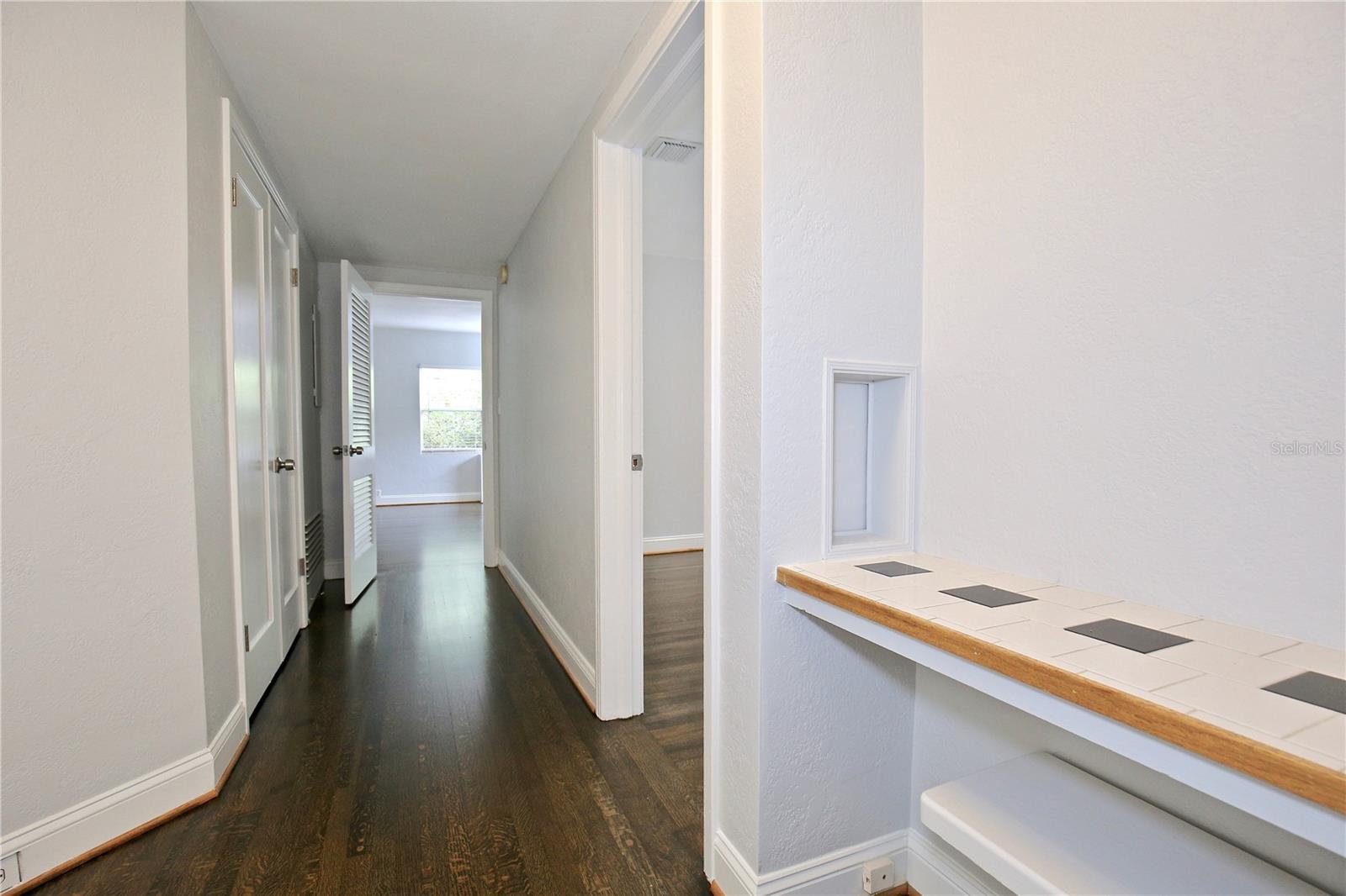 Image 4 of 17 For 1808 Delaney Avenue