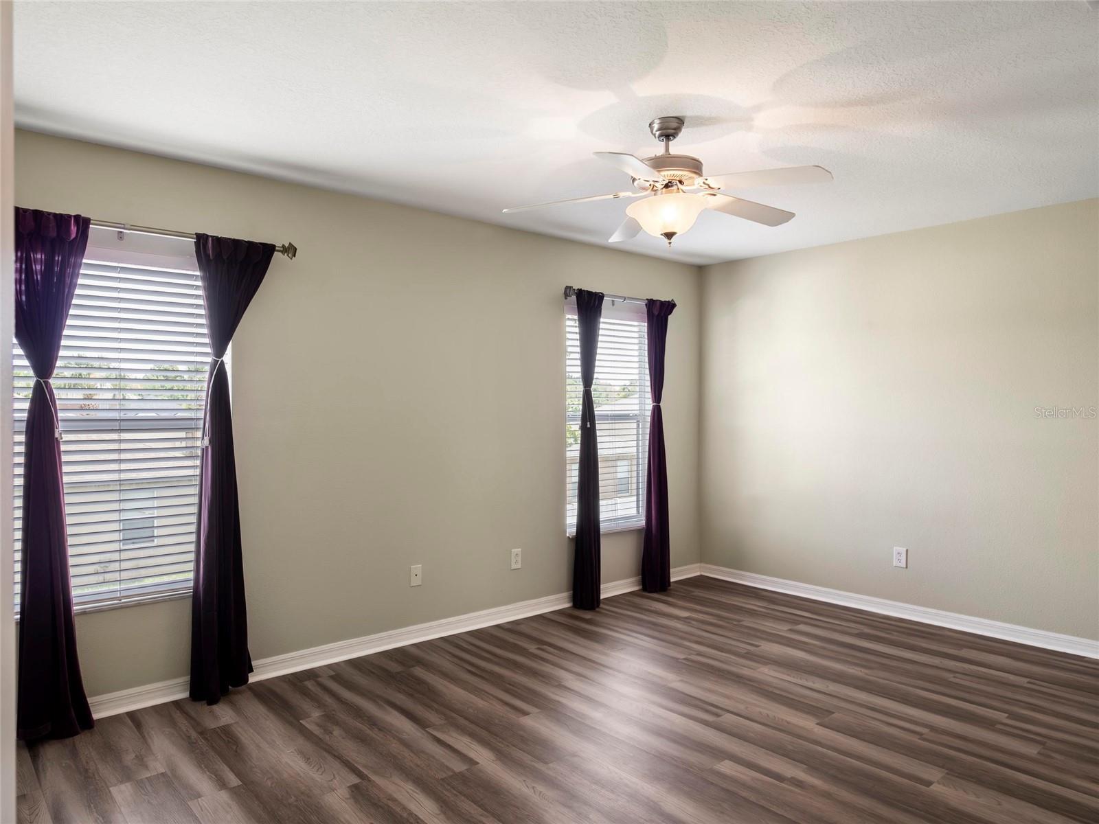 Image 21 of 31 For 512 Bella Rosa Circle