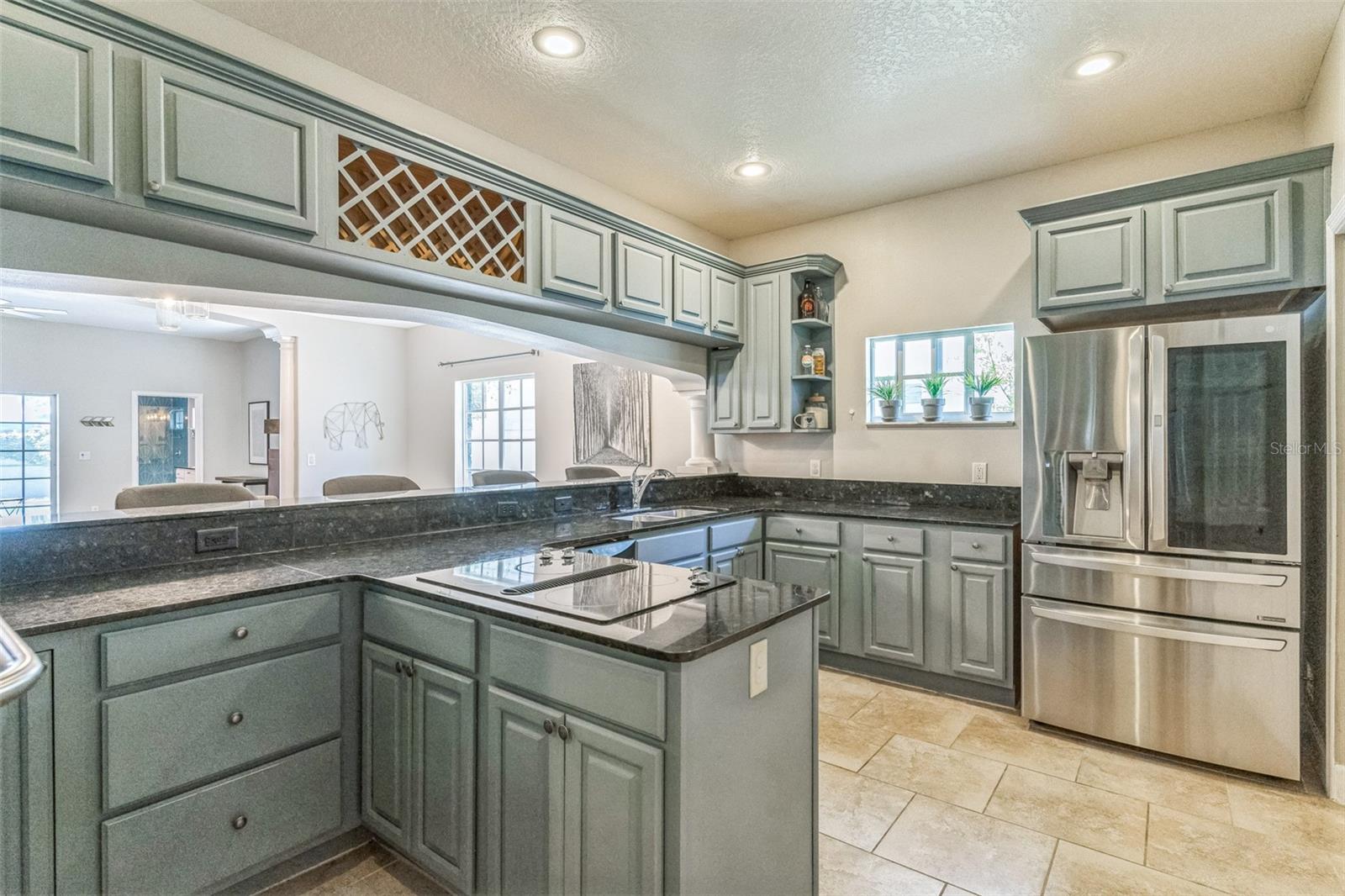 Image 10 of 32 For 2604 Marble Avenue