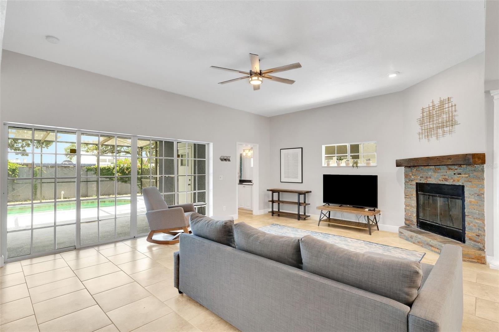Image 14 of 32 For 2604 Marble Avenue