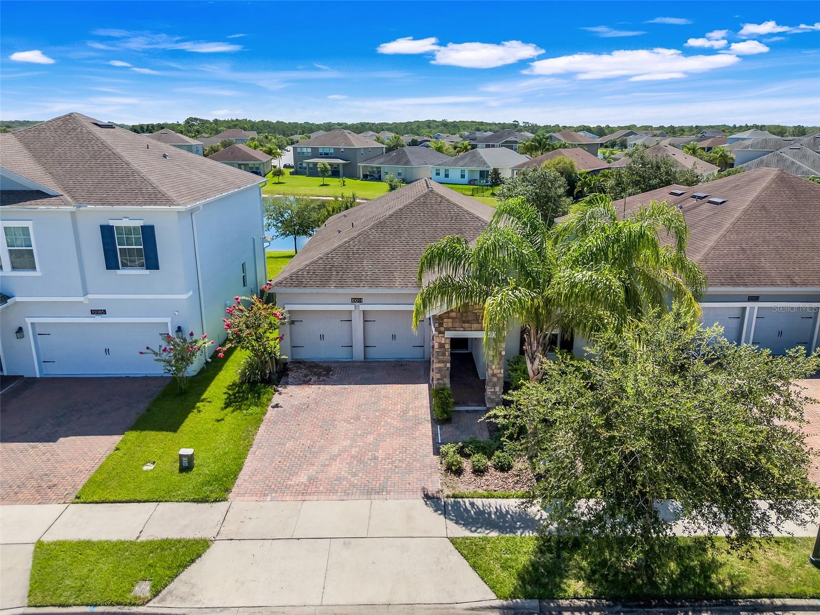 Image 25 of 36 For 10091 Lovegrass Ln