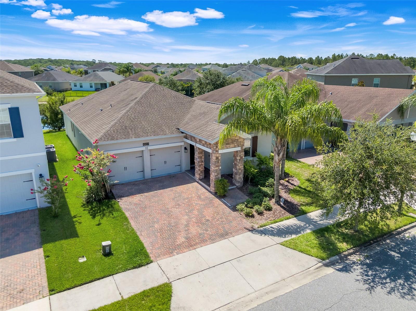 Image 26 of 36 For 10091 Lovegrass Ln