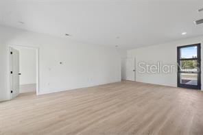 Image 14 of 34 For 4572 149th Street