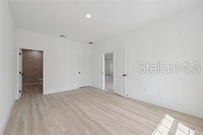 Image 17 of 34 For 4572 149th Street
