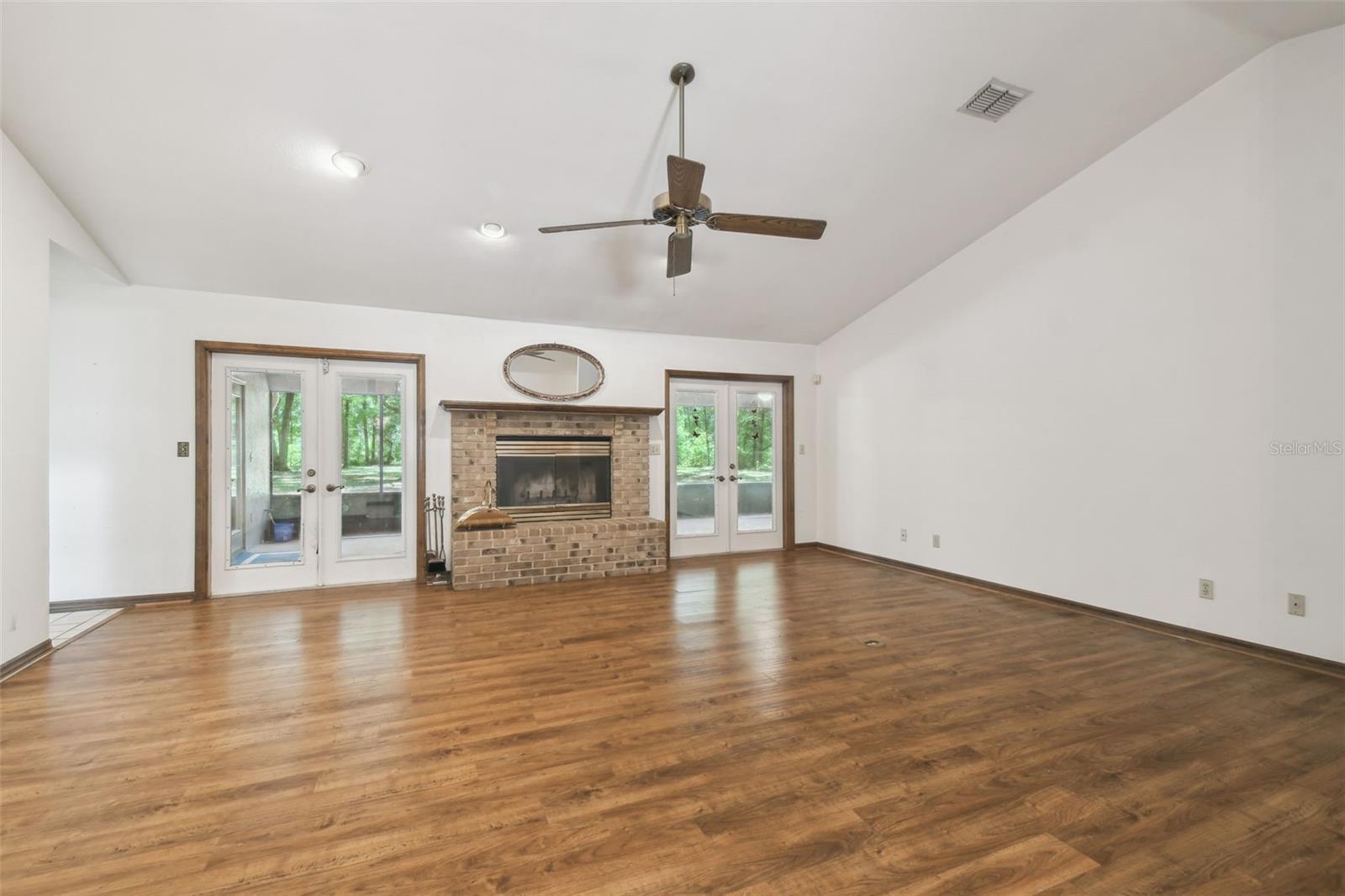 Image 8 of 39 For 2900 Sunrise Street