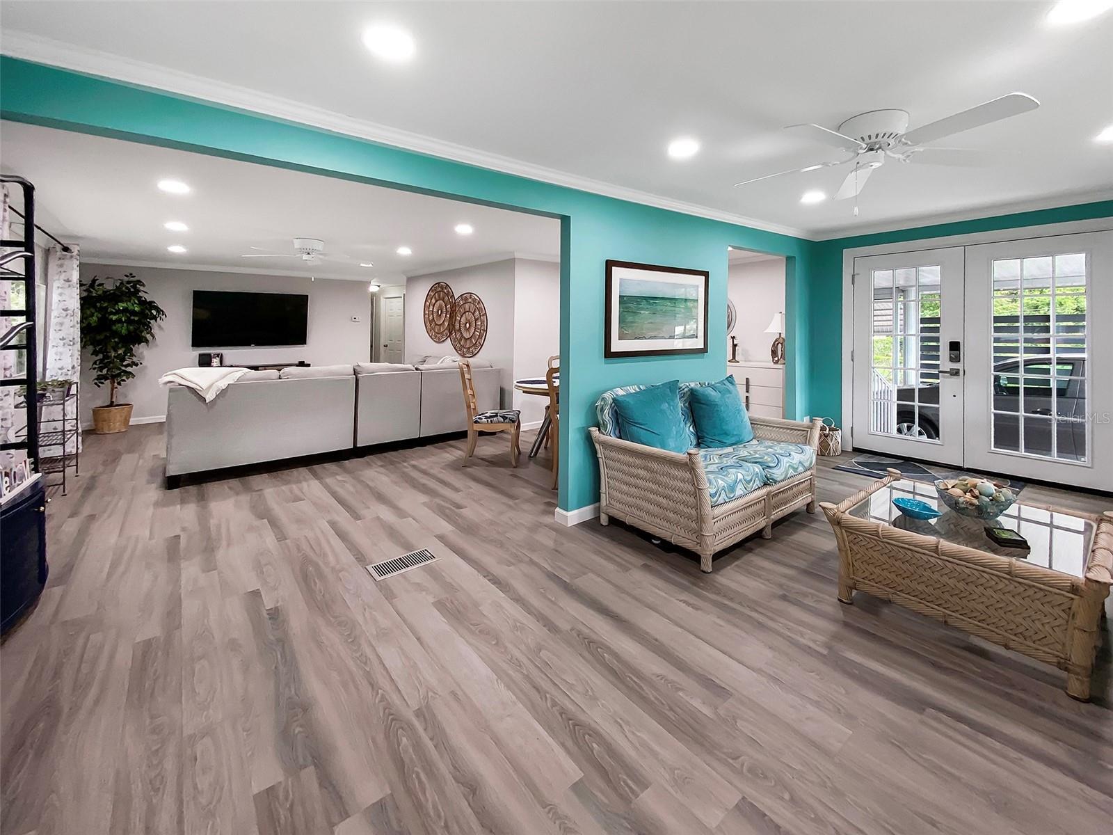 Image 8 of 100 For 164 Royal Palm Drive