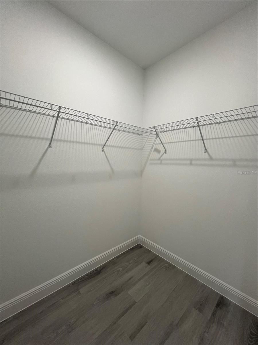 Listing photo id 19 for 569 Marion Oaks Manor