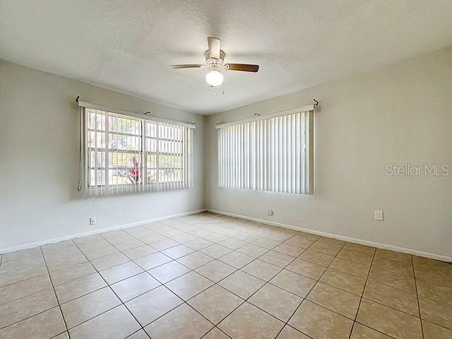 Image 16 of 28 For 413 San Carlos Avenue