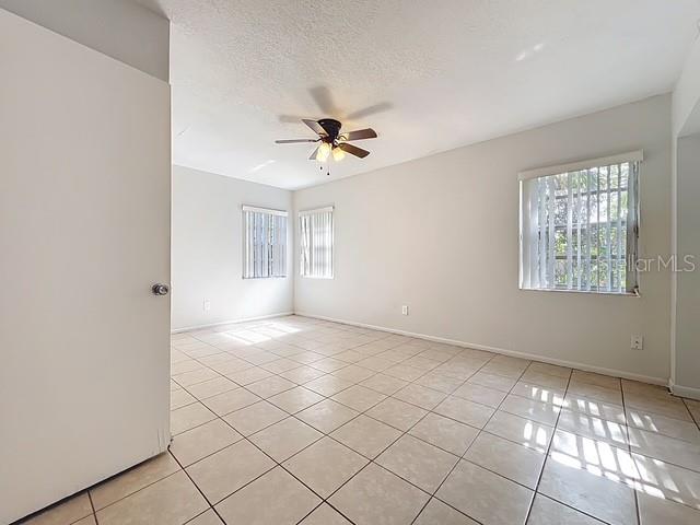 Image 18 of 28 For 413 San Carlos Avenue