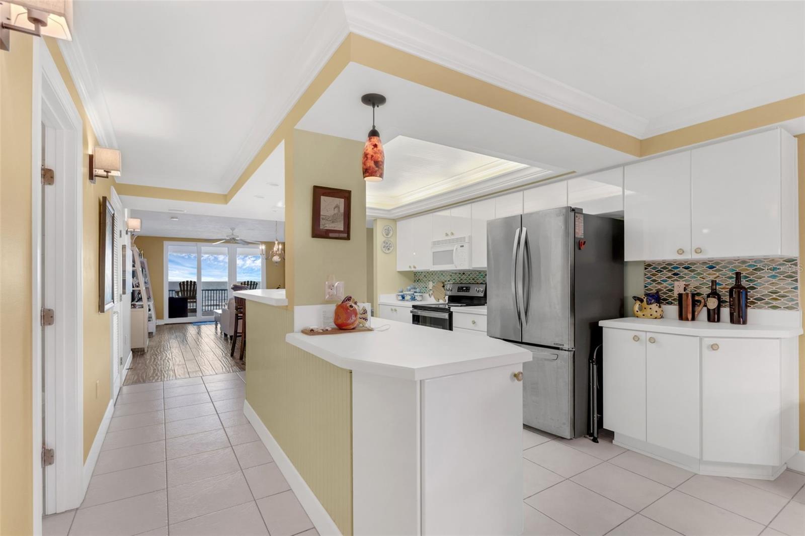 Image 36 of 77 For 4631 Atlantic Avenue 8102
