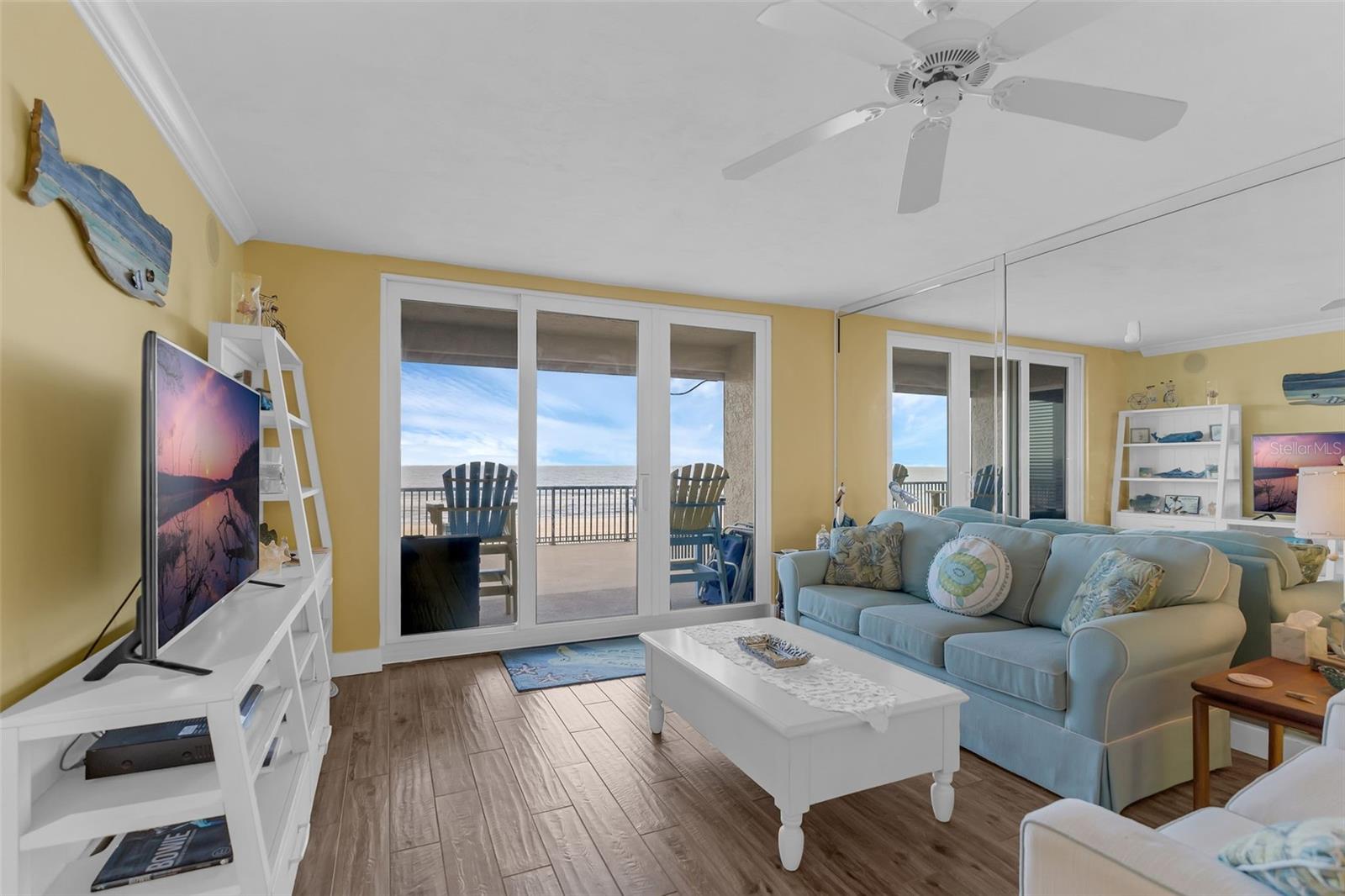 Image 47 of 77 For 4631 Atlantic Avenue 8102