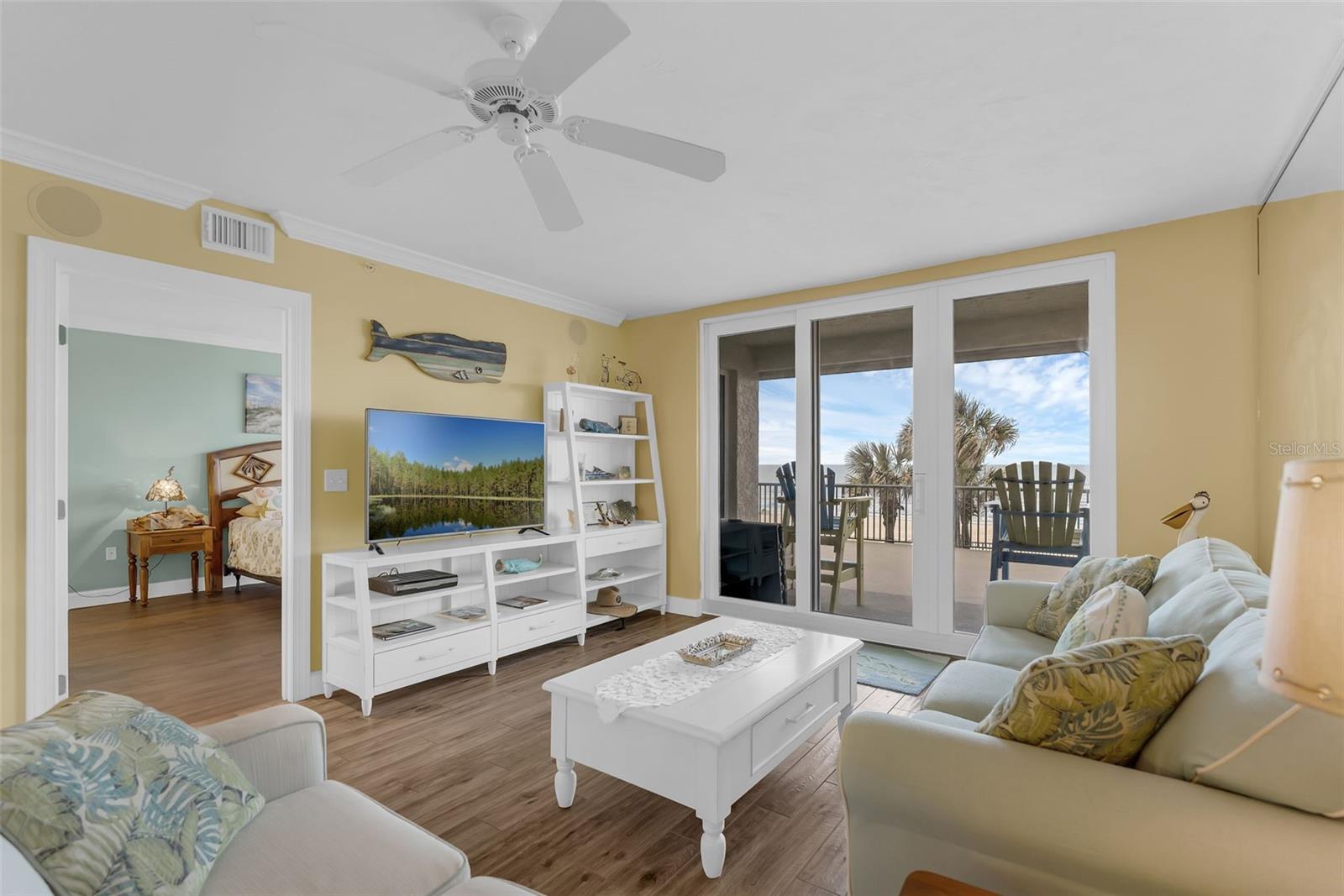 Image 49 of 77 For 4631 Atlantic Avenue 8102