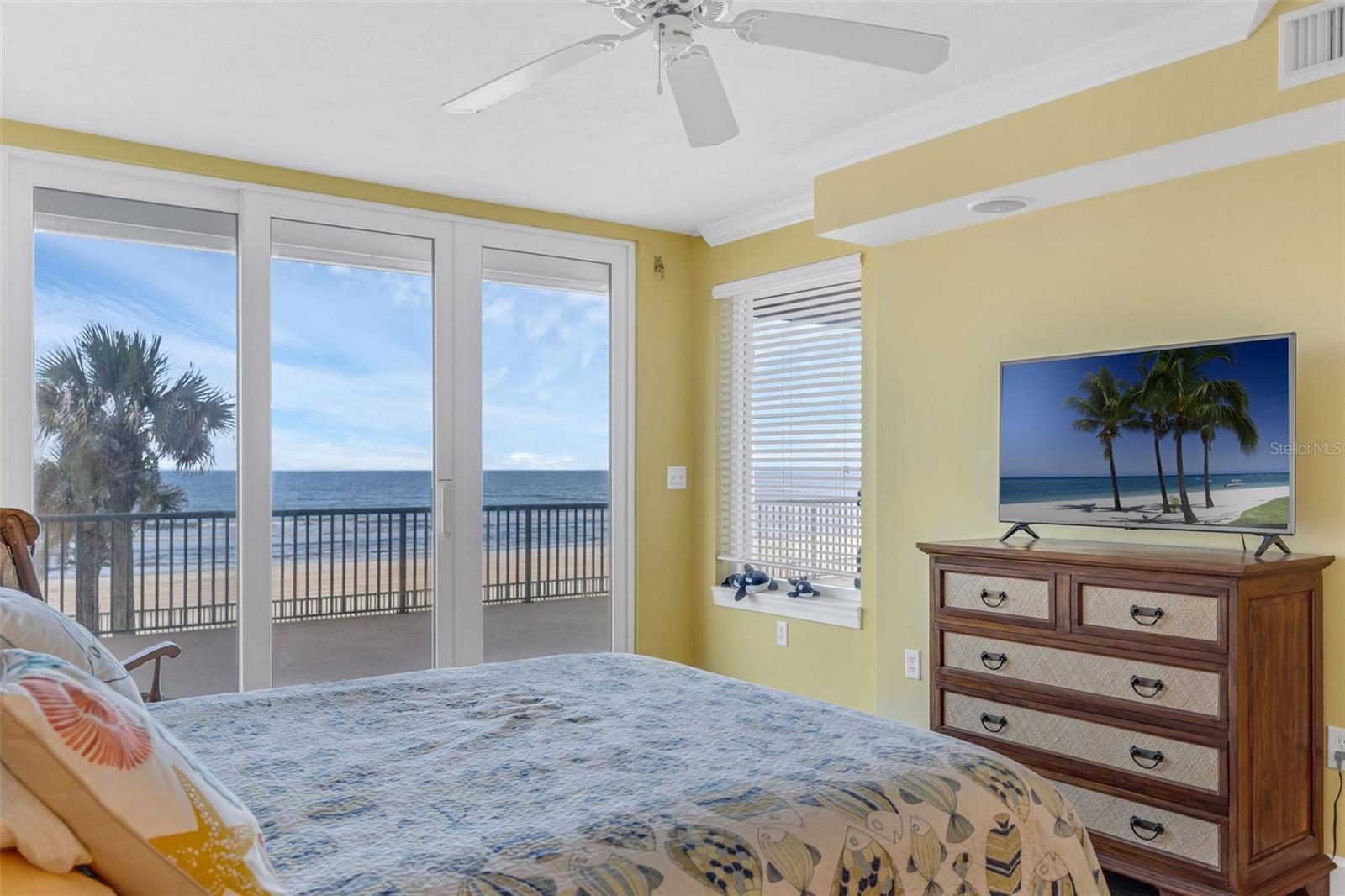Image 55 of 77 For 4631 Atlantic Avenue 8102