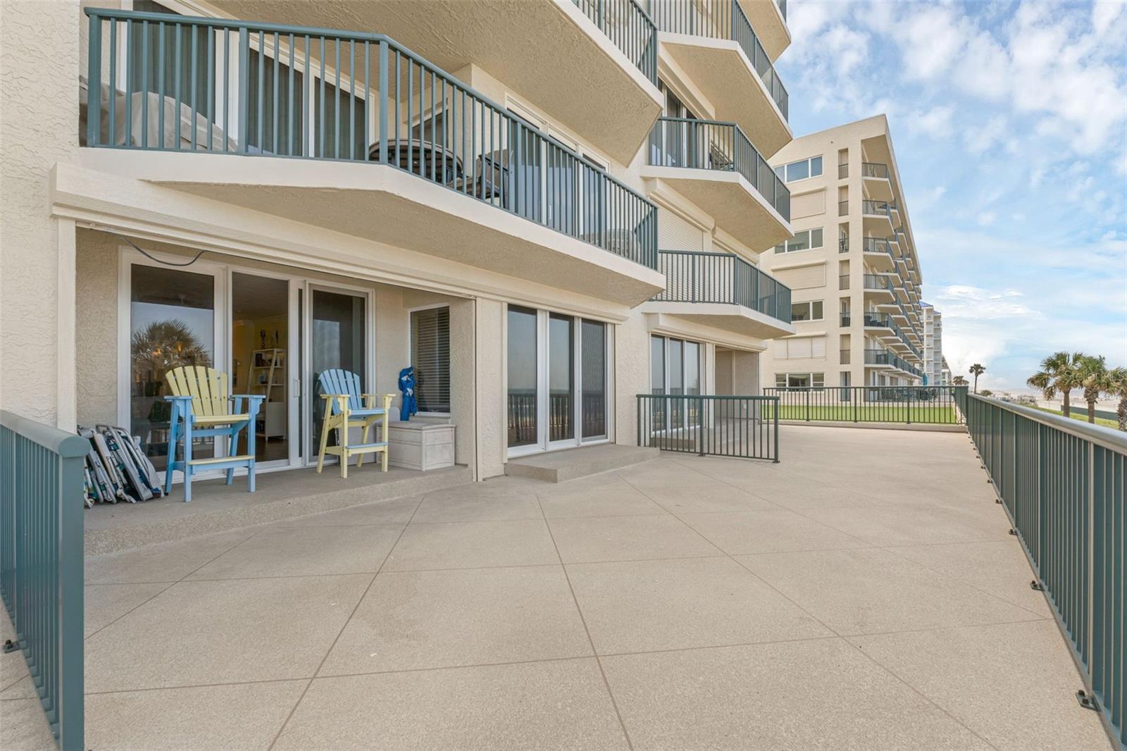 Image 73 of 77 For 4631 Atlantic Avenue 8102