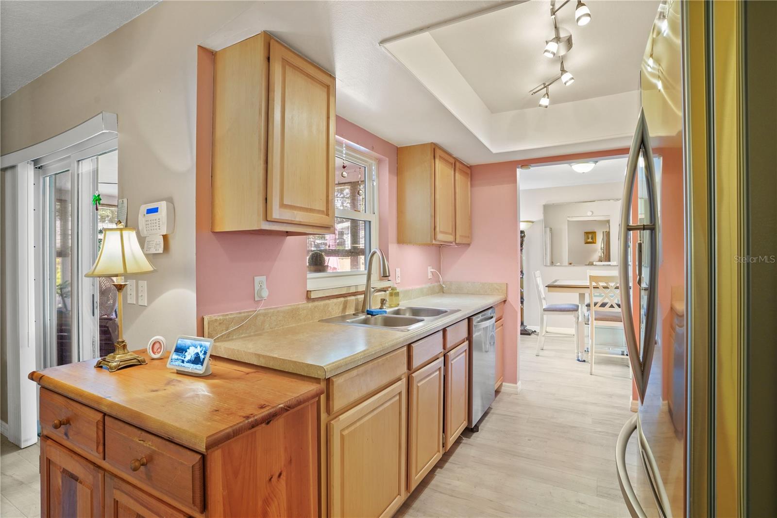 Image 13 of 39 For 109 Woodfield Court