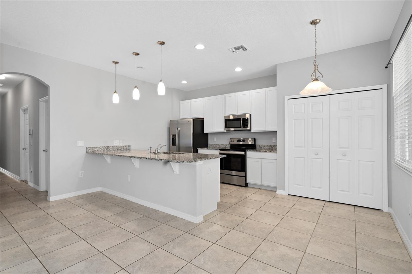 Image 10 of 38 For 1841 Overcup Avenue