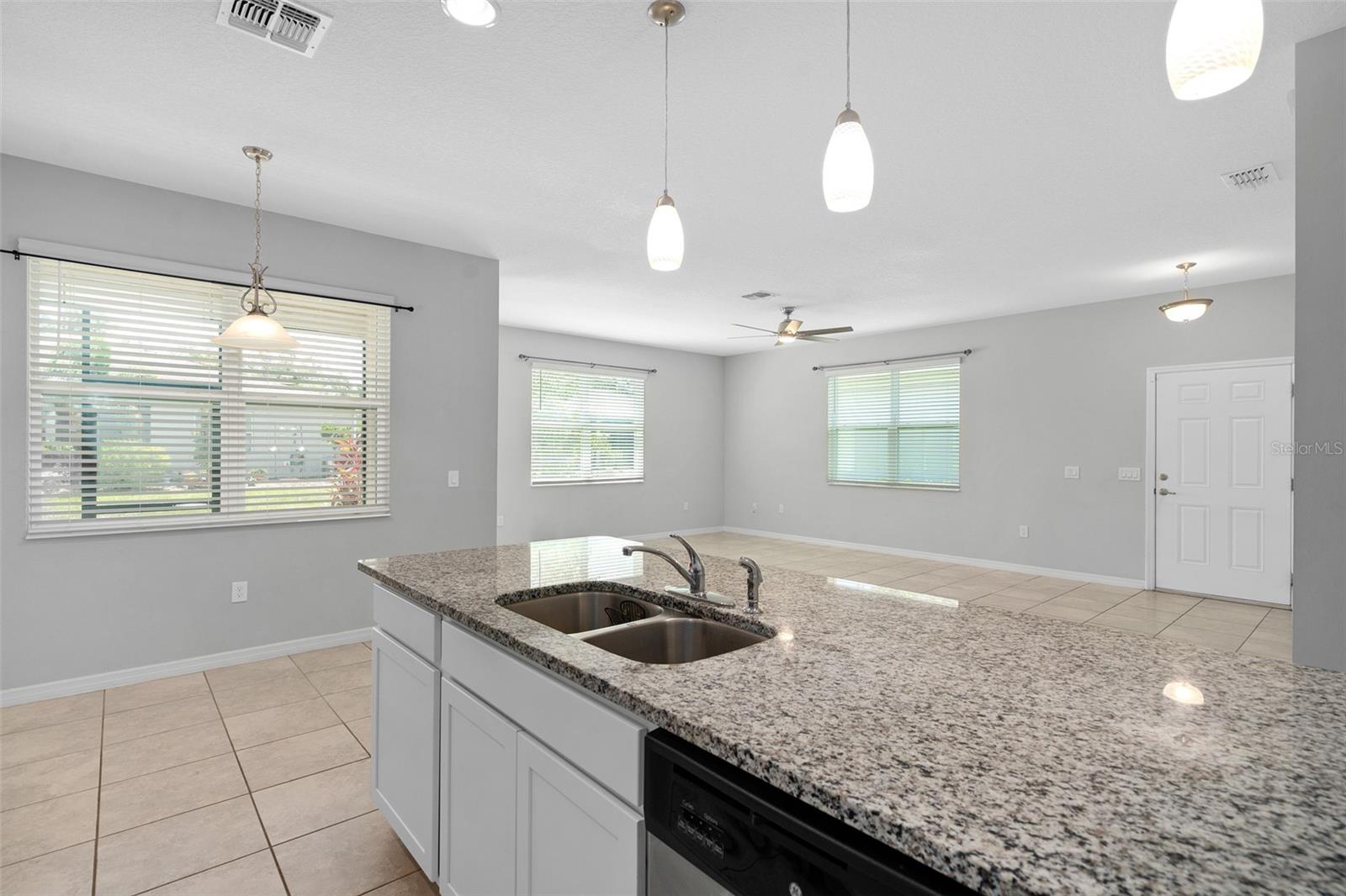 Image 13 of 38 For 1841 Overcup Avenue
