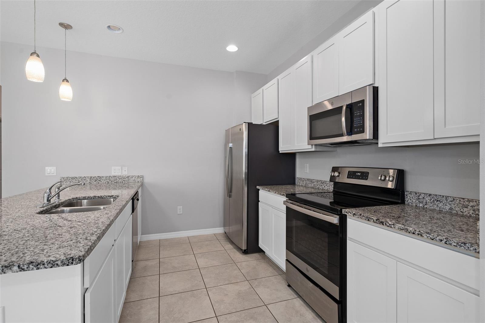 Image 14 of 38 For 1841 Overcup Avenue