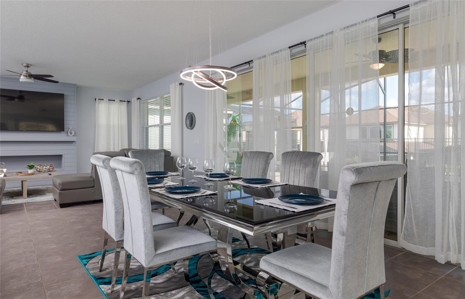 Image 4 of 32 For 1811 Caribbean View Terrace