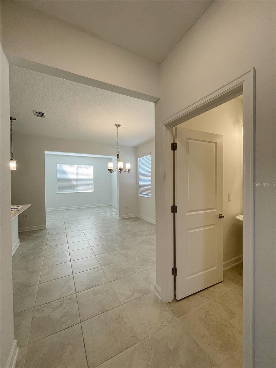 Image 10 of 50 For 11070 Longleaf Woods Drive