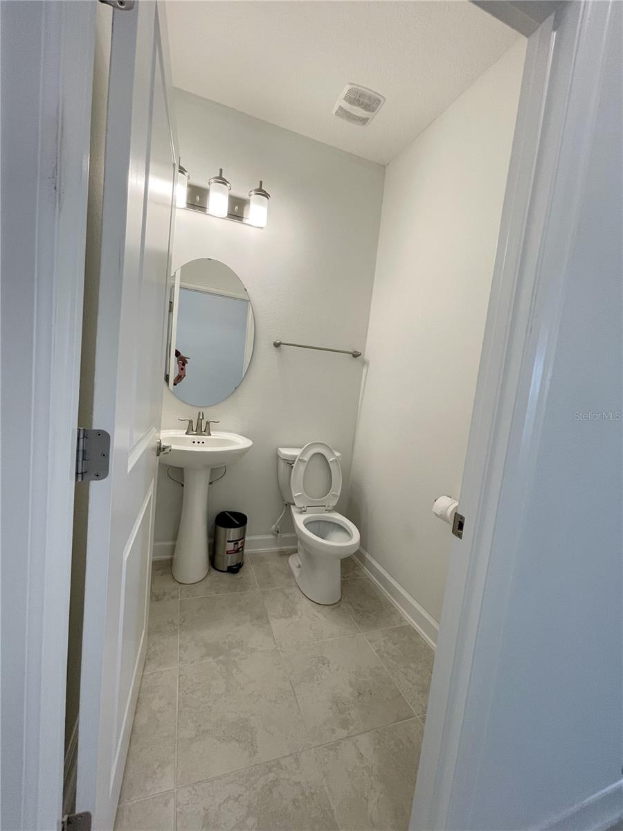 Image 11 of 50 For 11070 Longleaf Woods Drive