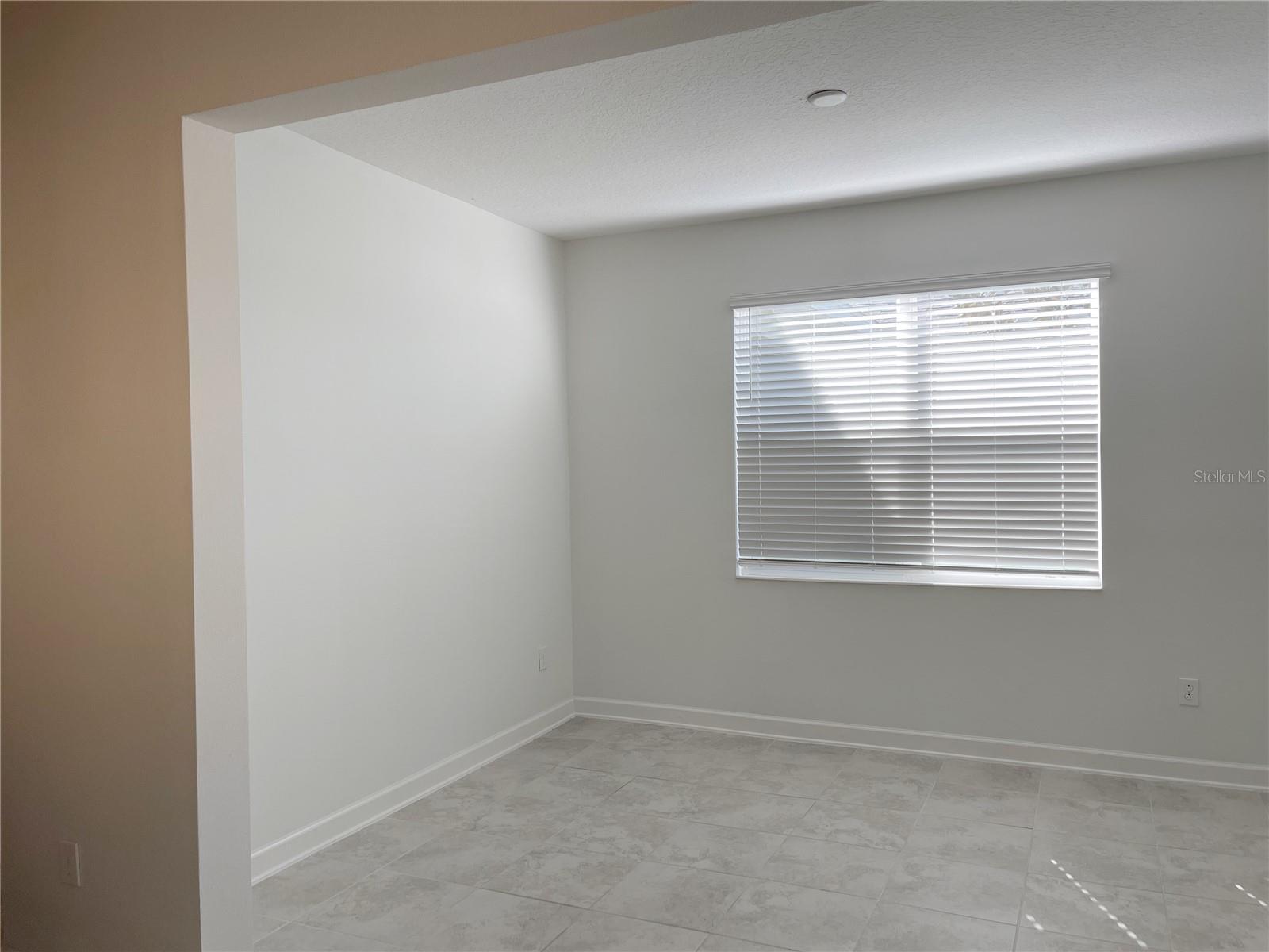 Image 17 of 50 For 11070 Longleaf Woods Drive