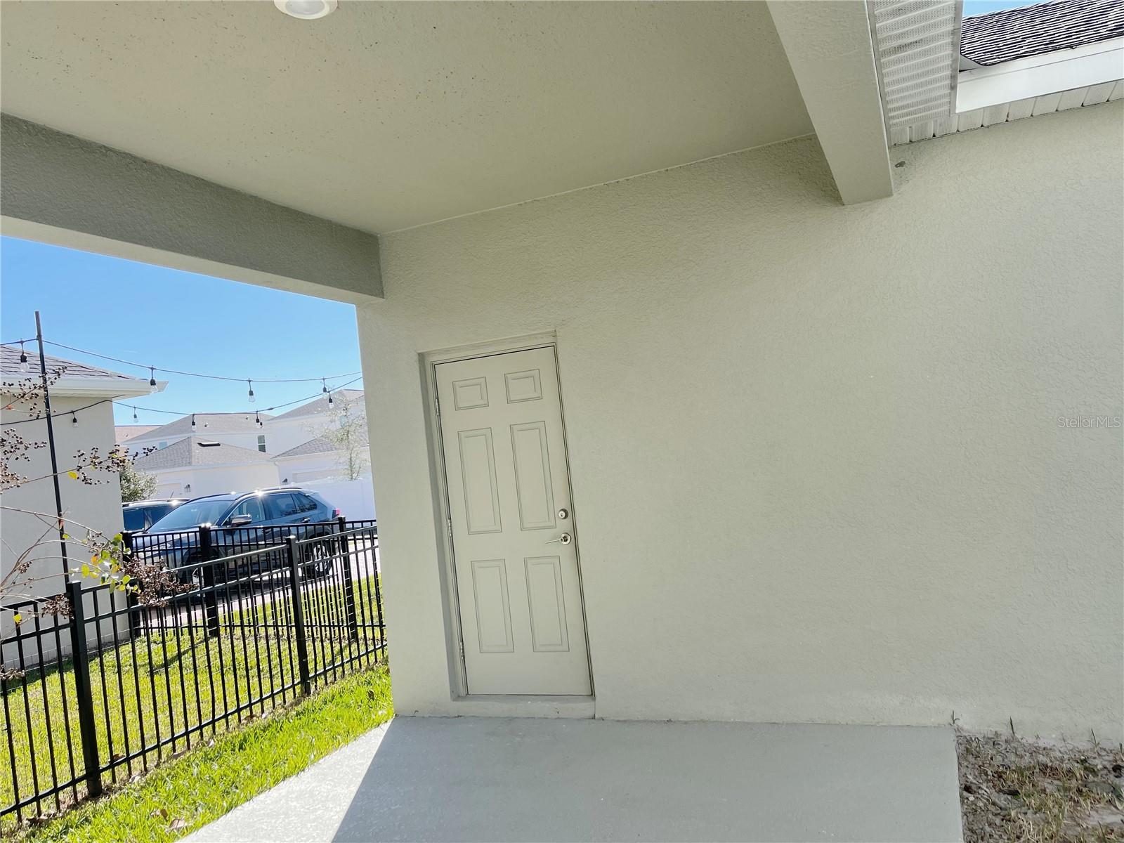 Image 21 of 50 For 11070 Longleaf Woods Drive
